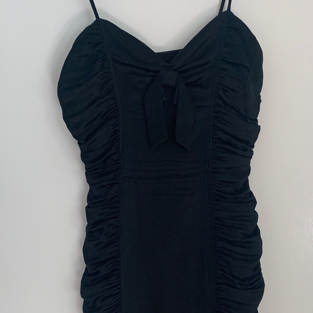 Sexy and demure Betsey Johnson Black Cocktail dress Size 2 100% Silk